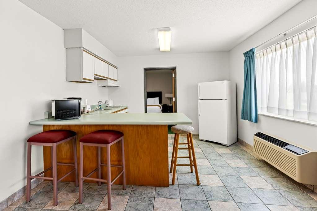 Americas Best Value Inn & Suites - Tahquamenon Country Newberry Oda fotoğraf