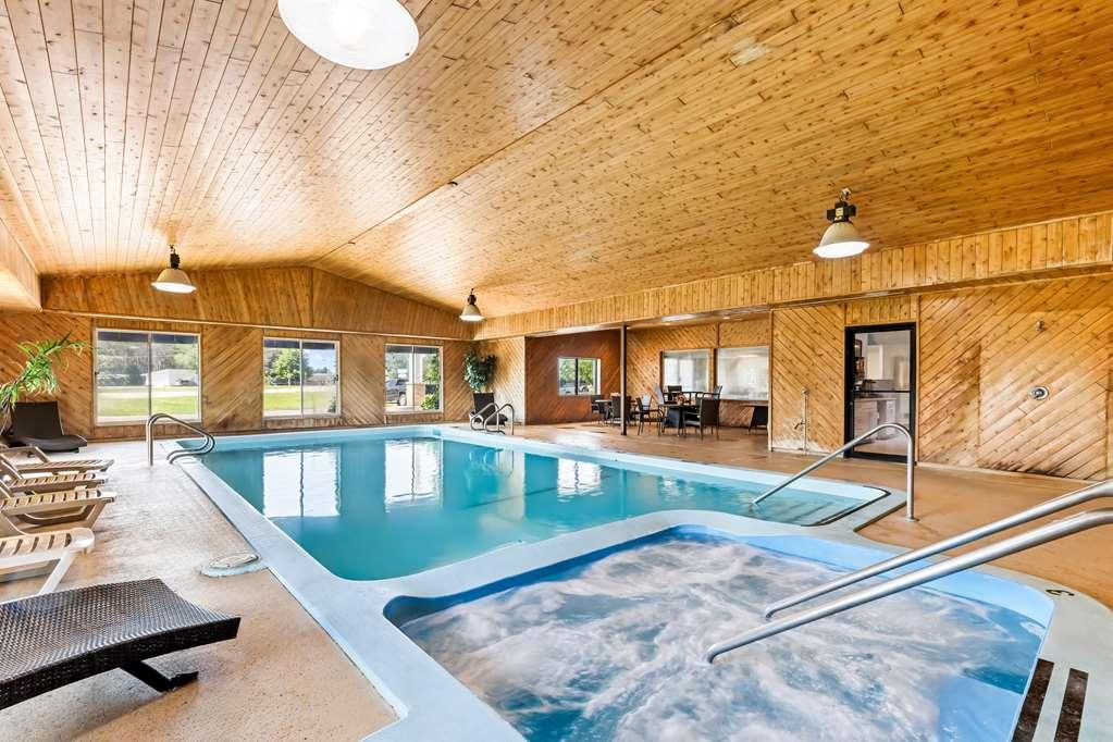 Americas Best Value Inn & Suites - Tahquamenon Country Newberry Konforlar fotoğraf